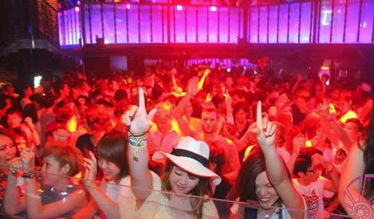 CLUB AMMONA